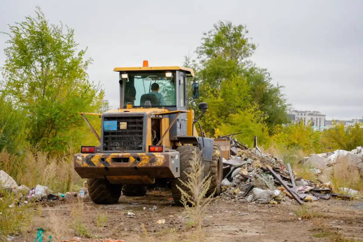 «Нұра» ауданында жыл басынан бері рұқсат етілмеген 70 қоқыс үйіндісі анықталды