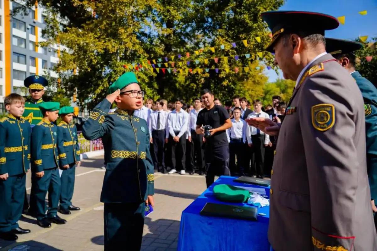 Астаналық мектепте әскери-патриоттық сынып ашылды