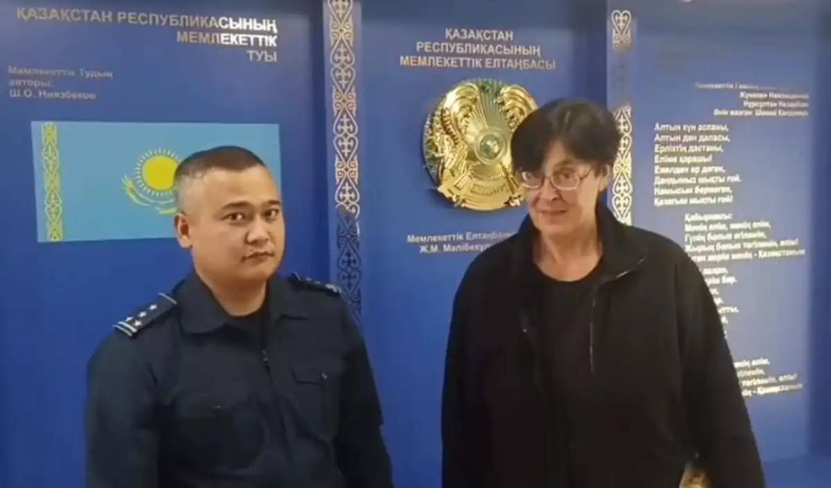 «Қонақүй брондауды растамаған»: Елордалық полицейлер Швейцариядан келген туриске көмек көрсетті