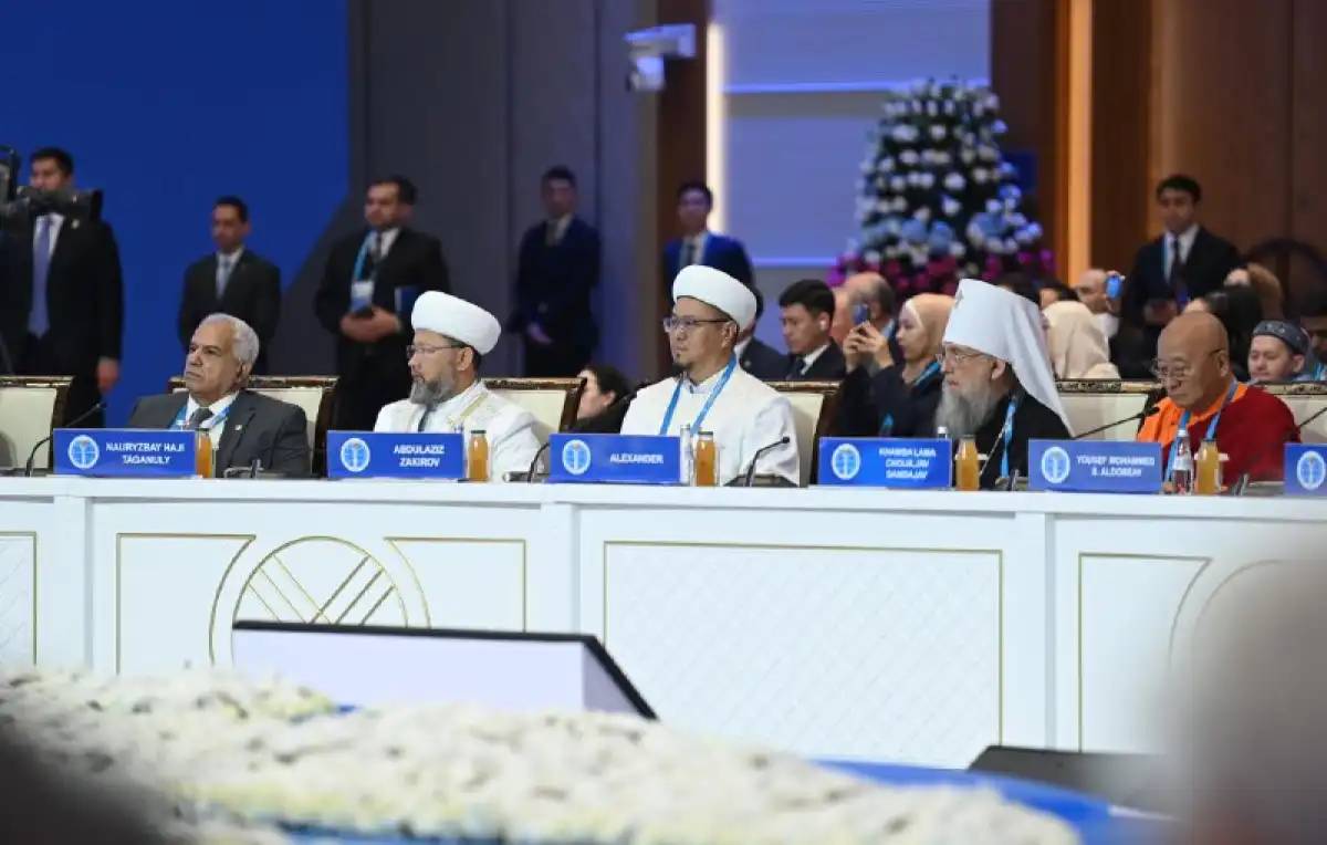 Мемлекет басшысы соңғы өткен Съезден бері әлемде өте жағымсыз үрдістер белең алғанын айтты