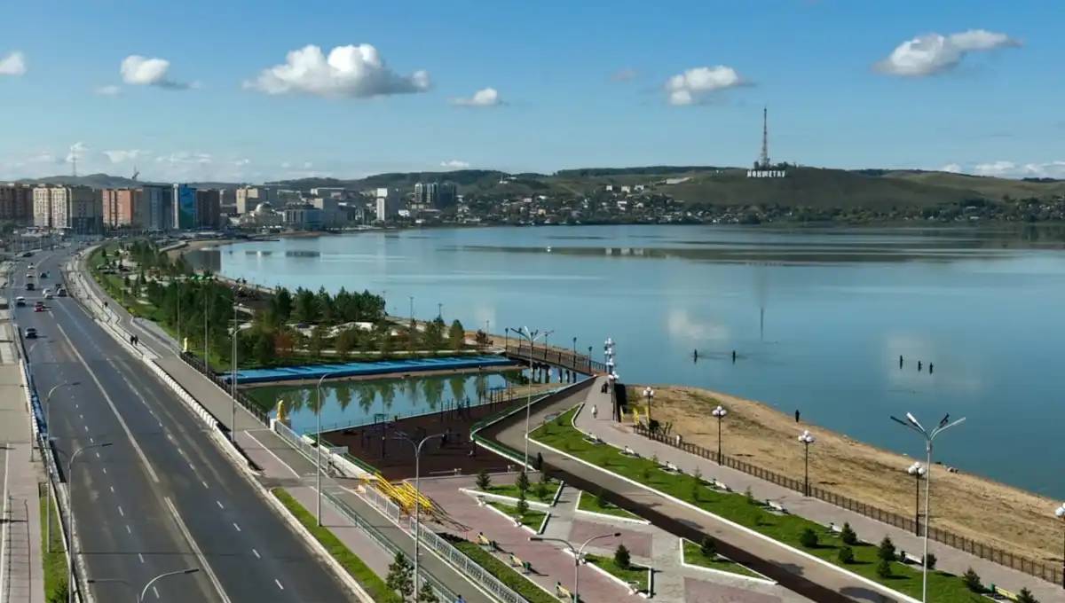 «Таза Қазақстан»: Көкшетауда 7 мыңнан астам ағаш отырғызылды