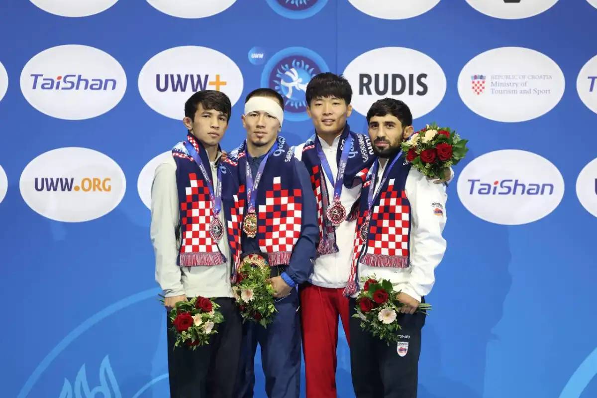 Қоржынымызда 1 алтын, 2 қола: күрес түрлерінен әлем чемпионаты қалай өтті