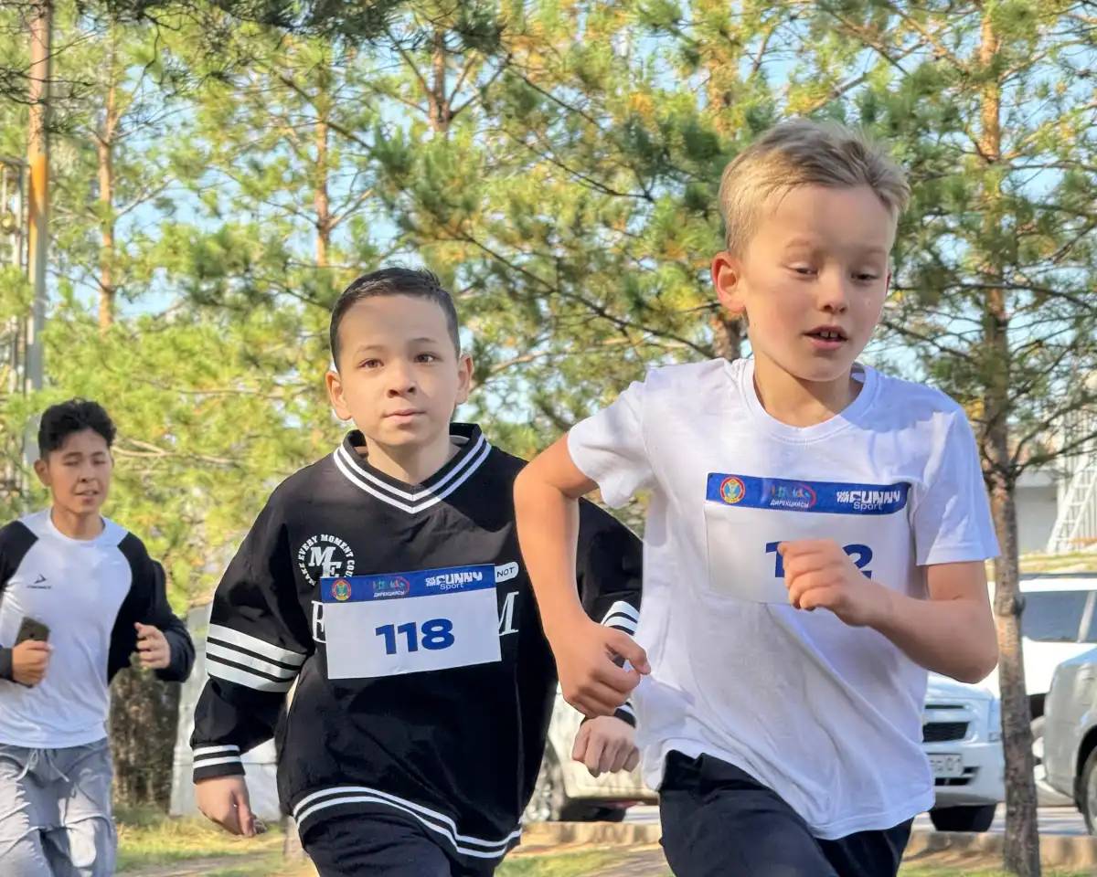 Астанадағы Funny Sport жобасының жүгірісіне 300-дей бала қатысты
