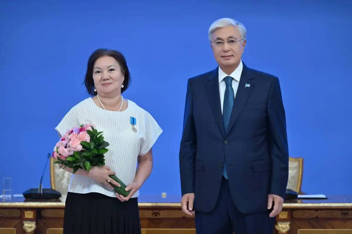 Президент бір топ азаматты мемлекеттік наградамен марапаттады