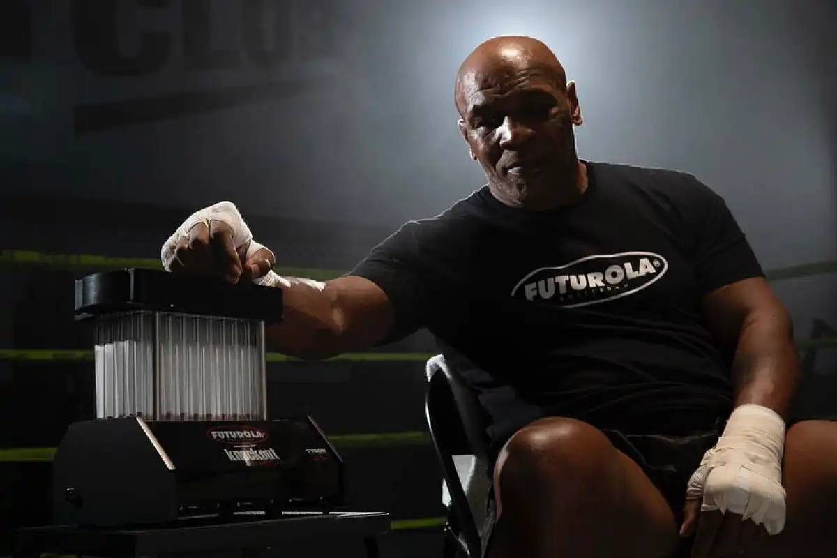 Аңыздар айқасы: Майк Тайсон мен Флойд Мейвезер жұдырықтасады