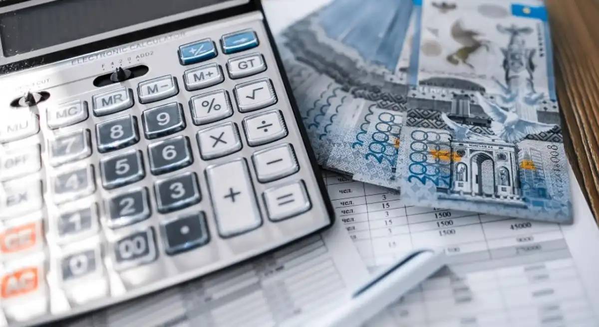 Мүгедектігі бар және асыраушысынан айырылған азаматтарға 372 млрд теңге төленді