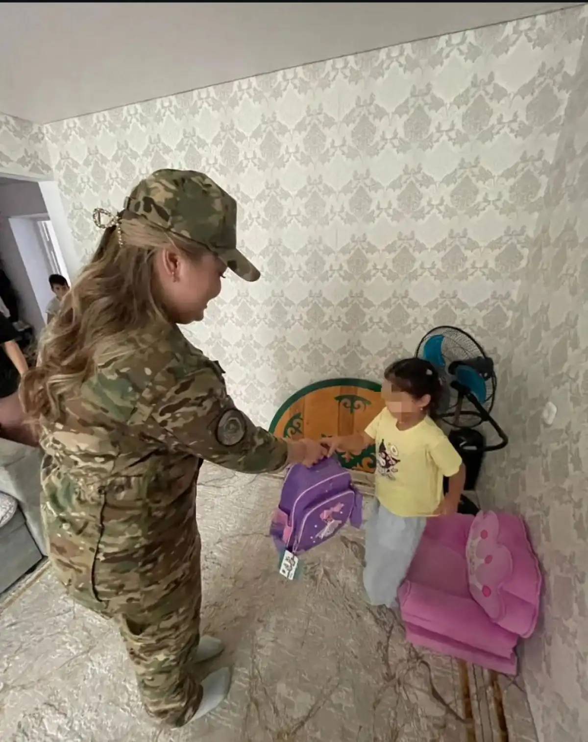 Көкшетауда ұландық сарбаздар «Мектепке жол» акциясына қолдау білдірді