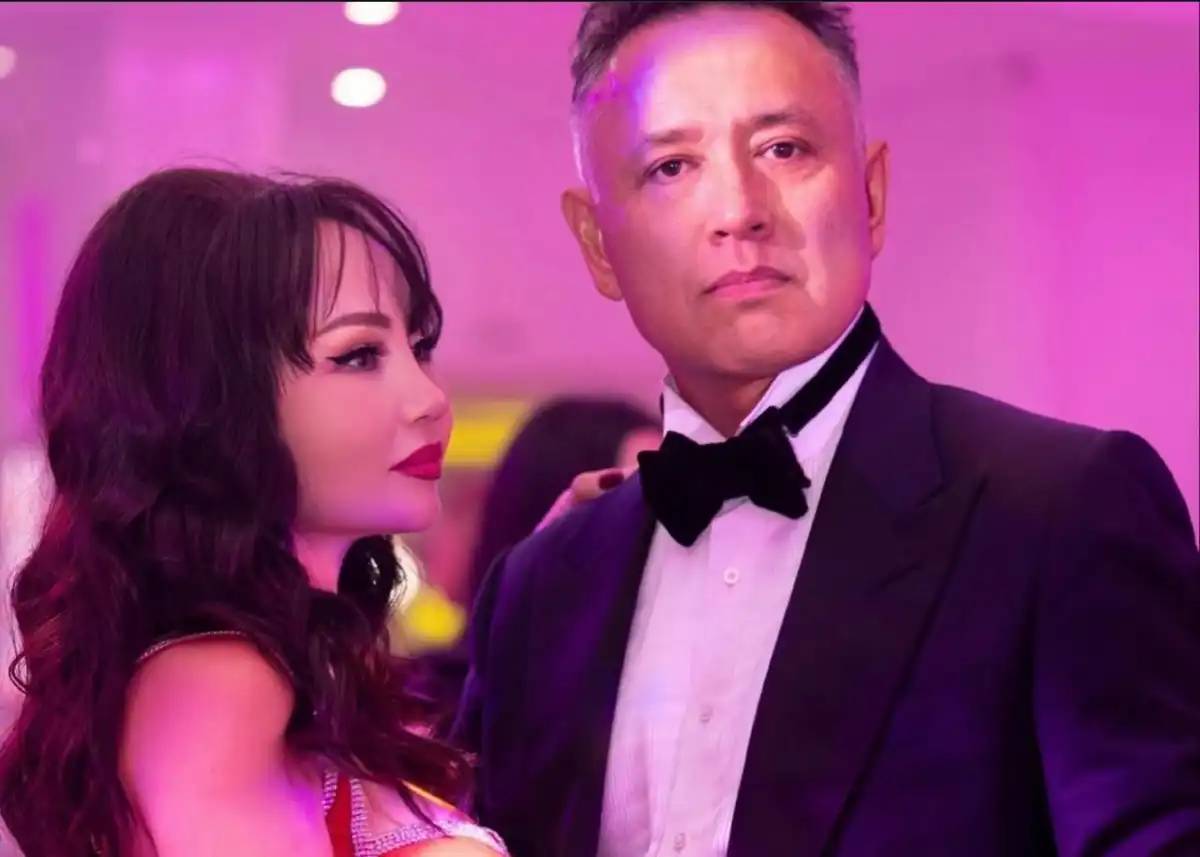 Баян мен Тұрсын Алагөзовтер қыздарының тұсаукесерін дүркіретіп өткізді