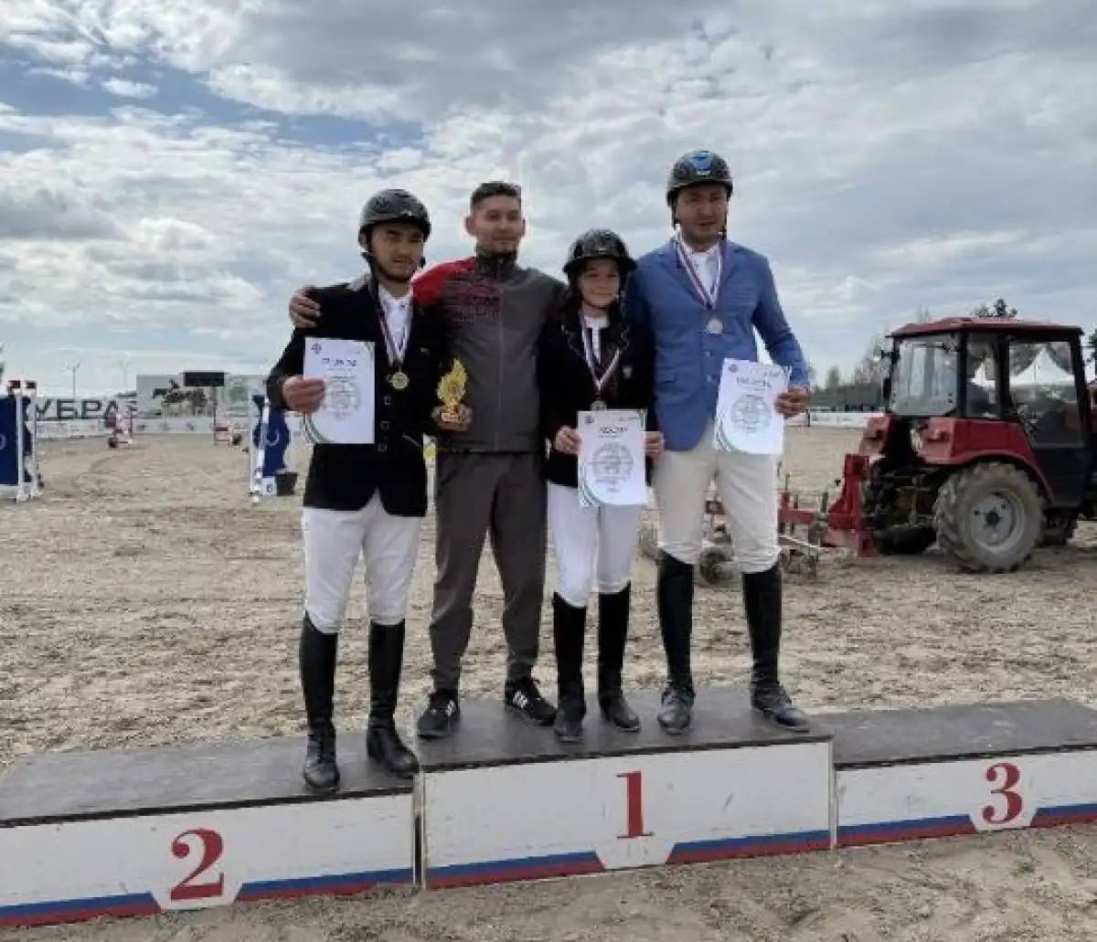 Астаналық шабандоздар Бүкілресейлік жарыста 23 медаль жеңіп алды