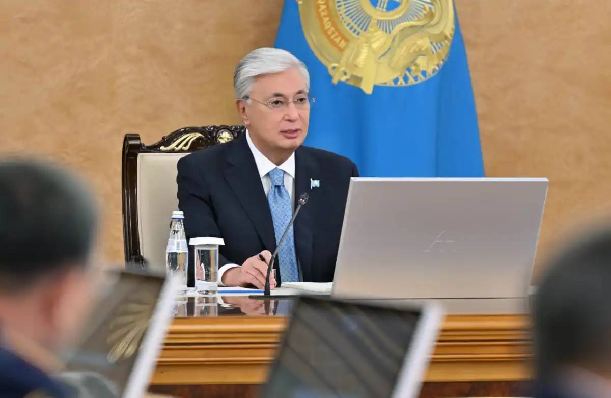 Мемлекет басшысы жасанды интеллектіні дамыту мәселелері жөнінде кеңес өткізді