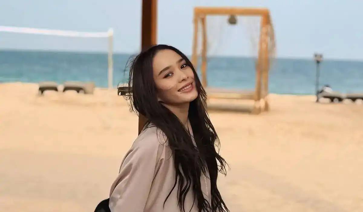 «Қазақша Қадиша ғой»: Индира Елемес атын арабша есімге ауыстырды