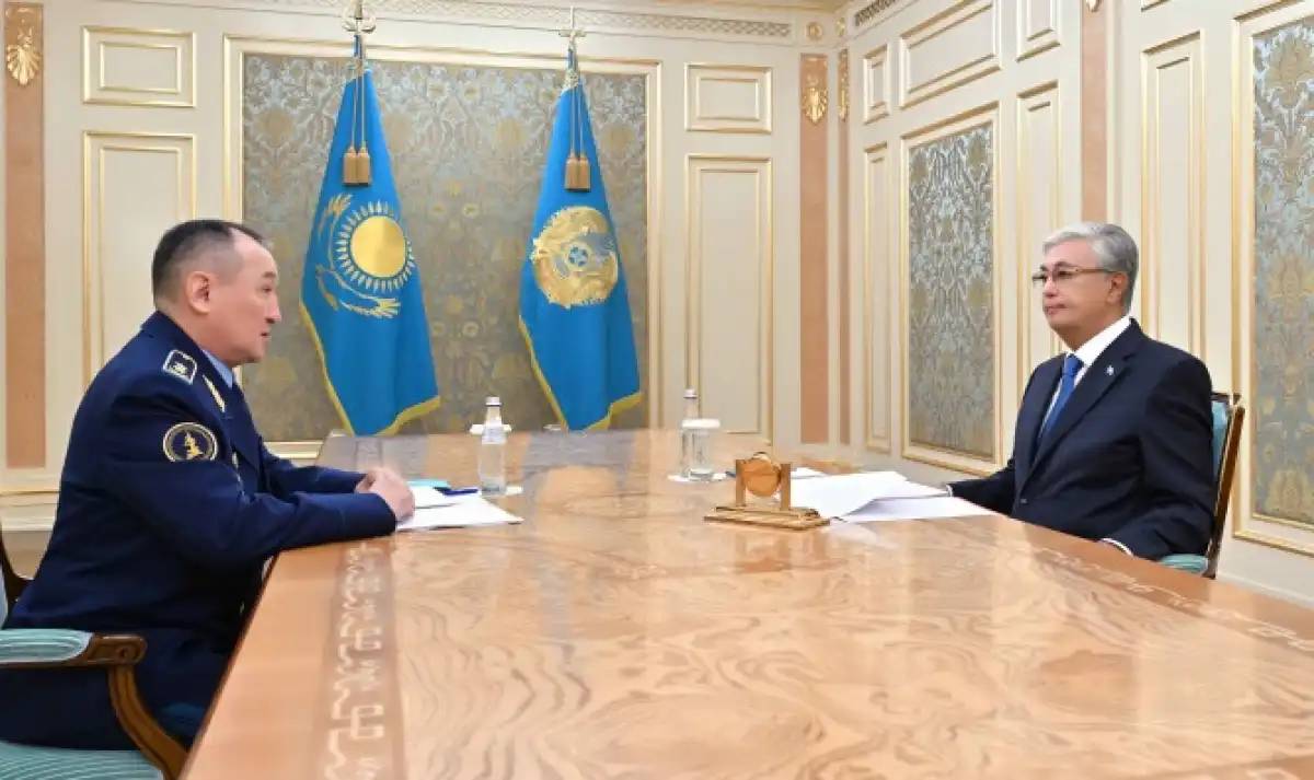 Тоқаев Қорғаныс минист​​​​​​​ріне бірқатар міндет жүктеді