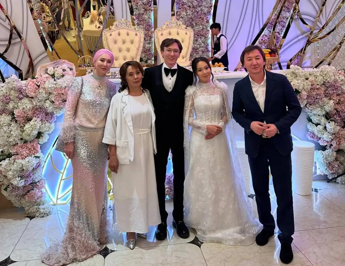 «Аумай қалған екен»: Нұрлан Еспановтың ұлы үйлену тойын дүркіретіп өткізді
