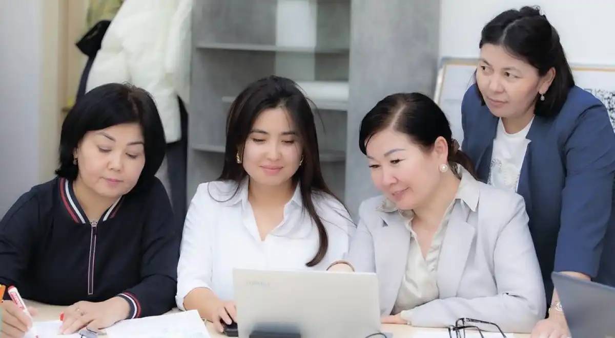 Жаңа оқу жылында 30 мыңнан астам педагог біліктілігін арттырады