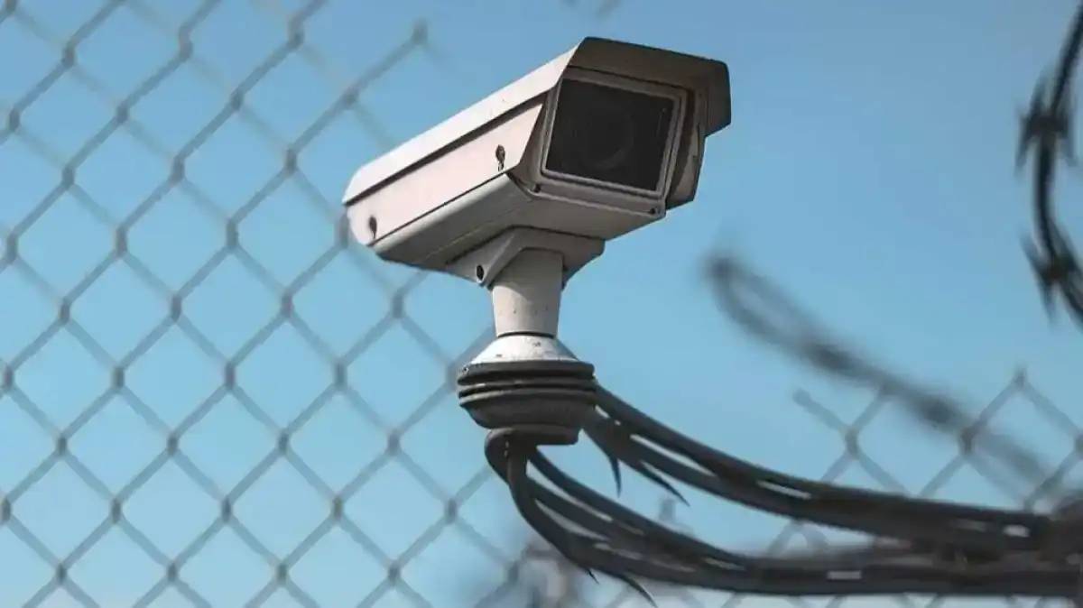 Елді мекендерде жол ережесін бұзу фактілерін тіркейтін камералар санын арттыру қажет – Олжас Бектенов