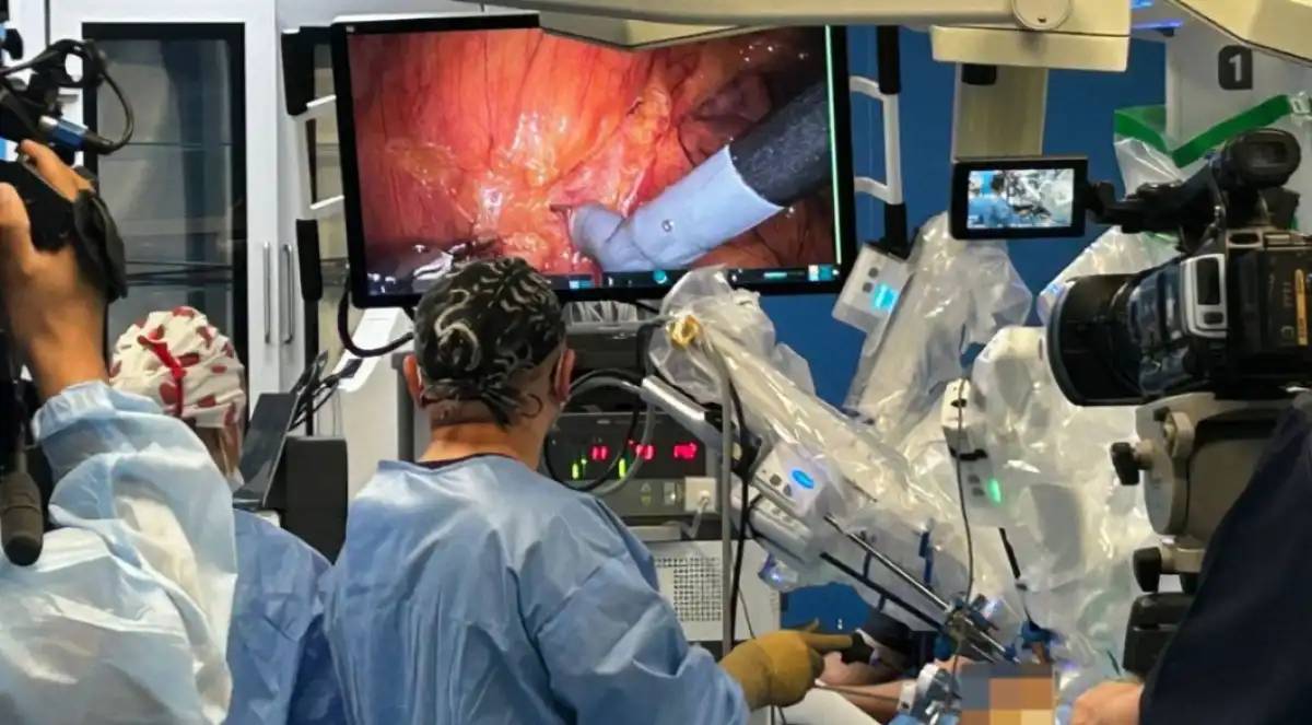 Елімізде алғаш рет роботтың көмегімен қашықтан операция жасалды