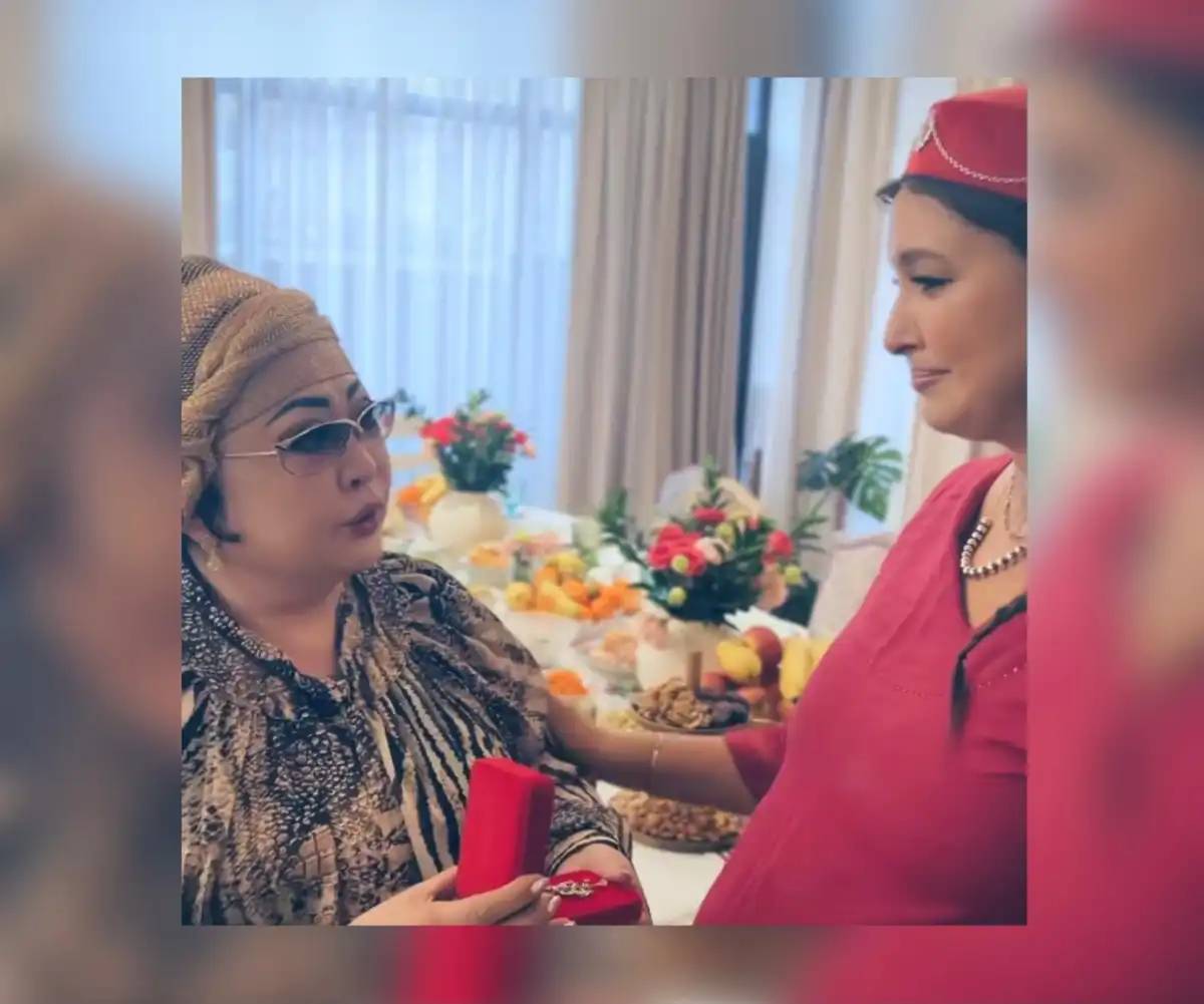 Әнші Бүркіттің әйеліне гауһартасты әшекей сыйлаған Мақпал Жүнісова жұртты сүйсінтті