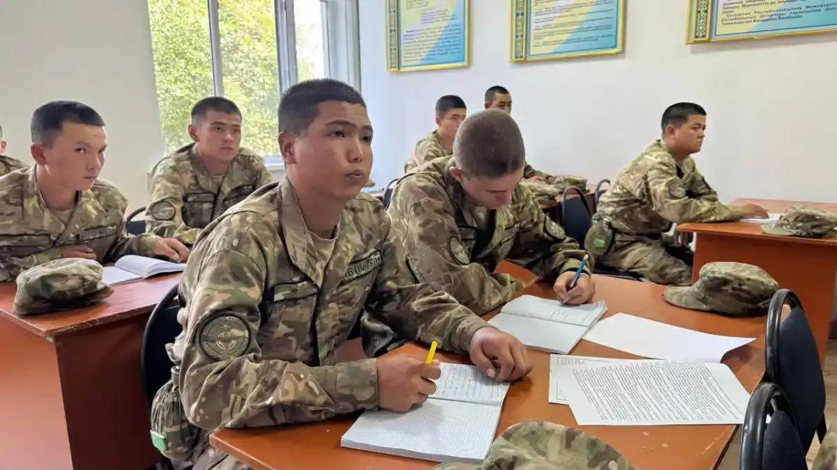 Елімізде жаңа форматтағы мерзімді әскери қызметті іске қосу жоспарланып отыр