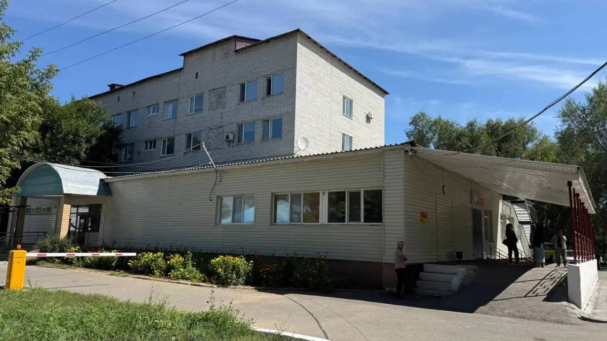 Абай облысында жол-көлік оқиғасынан аман қалған үш баланың жағдайы белгілі болды