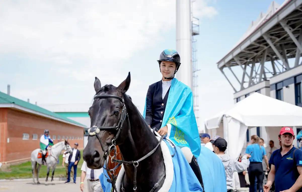 Астанада үш күндік халықаралық ат спорты жарыстары өз мәресіне жетті