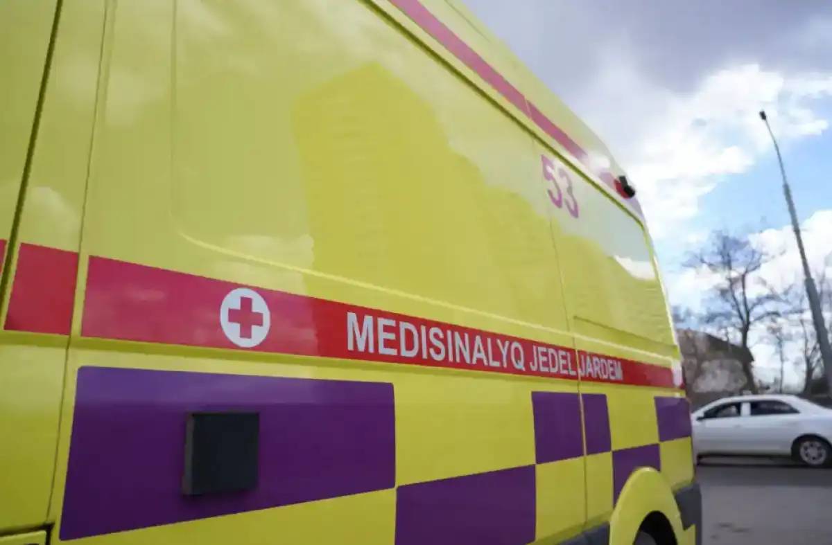 Елордадағы автобус апаты: зардап шеккен баланың отбасына қандай көмек көрсетіліп жатыр