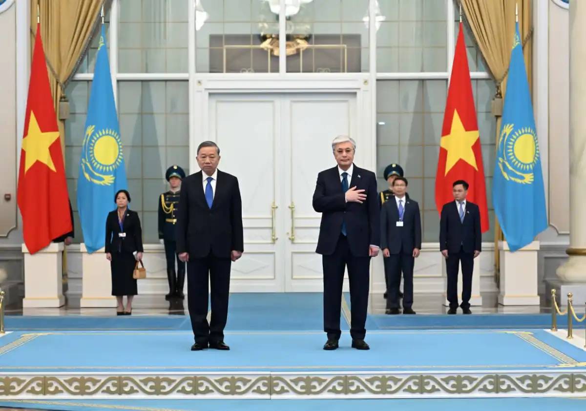 Тоқаев Вьетнам Коммунистік партиясы Орталық комитетінің Бас хатшысын қарсы алды