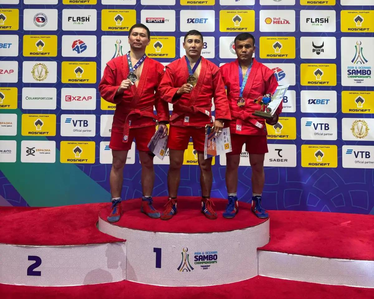 Әскери қызметші самбодан Азия чемпионатында алтын алды