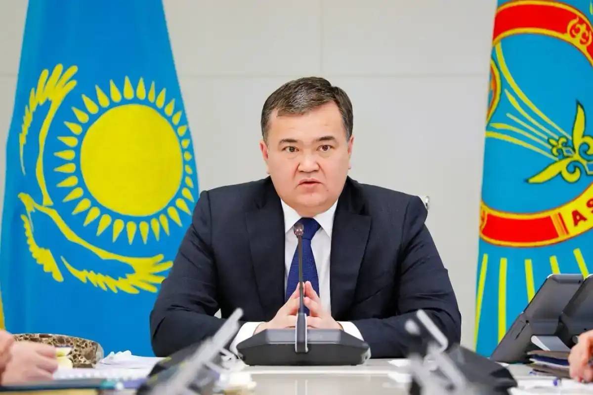 Жеңіс Қасымбек астаналықтарды балаларды қорғау күнімен құттықтады