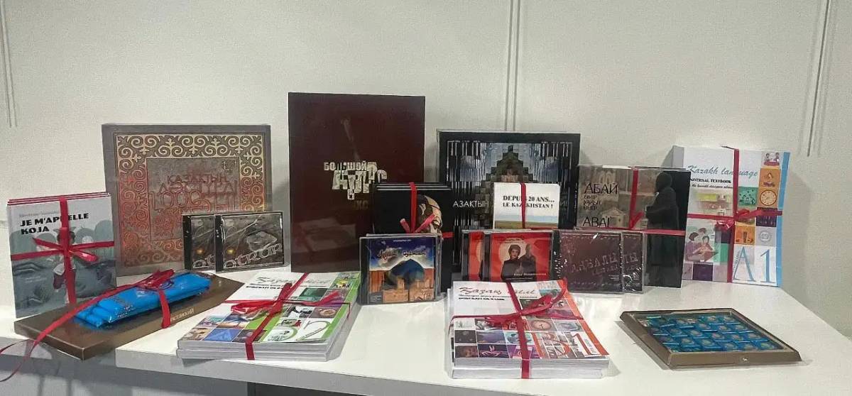 Францияда қазақ тілін үйренуге қызығушылық артып келеді