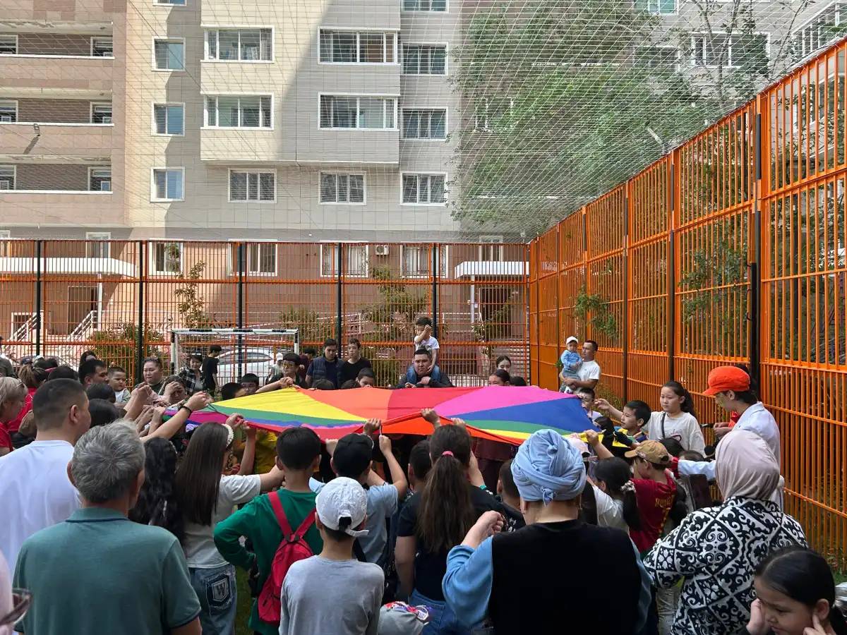 Елорданың “Алматы” ауданында үш аула абаттандырылып, пайдалануға берілді