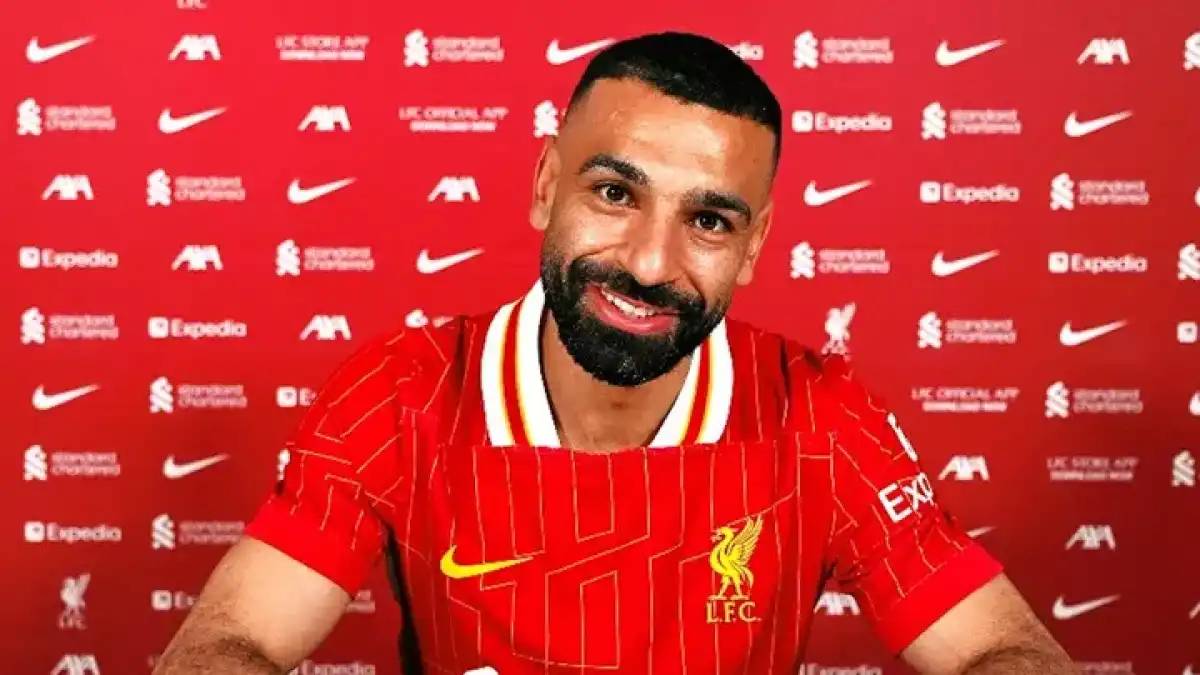 Мохаммед Салах «Ливерпульмен» жаңа келісімшартқа қол қойды