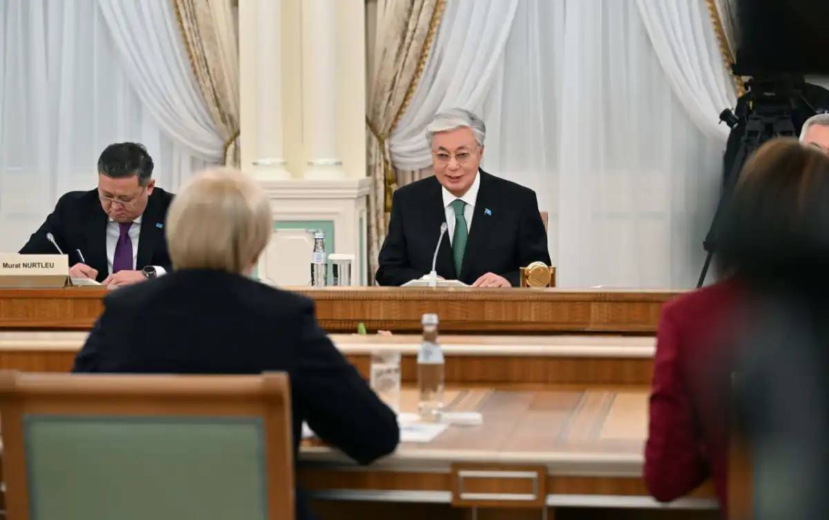 Қазақстан мен Словения президенттері кеңейтілген құрамда келіссөз жүргізді