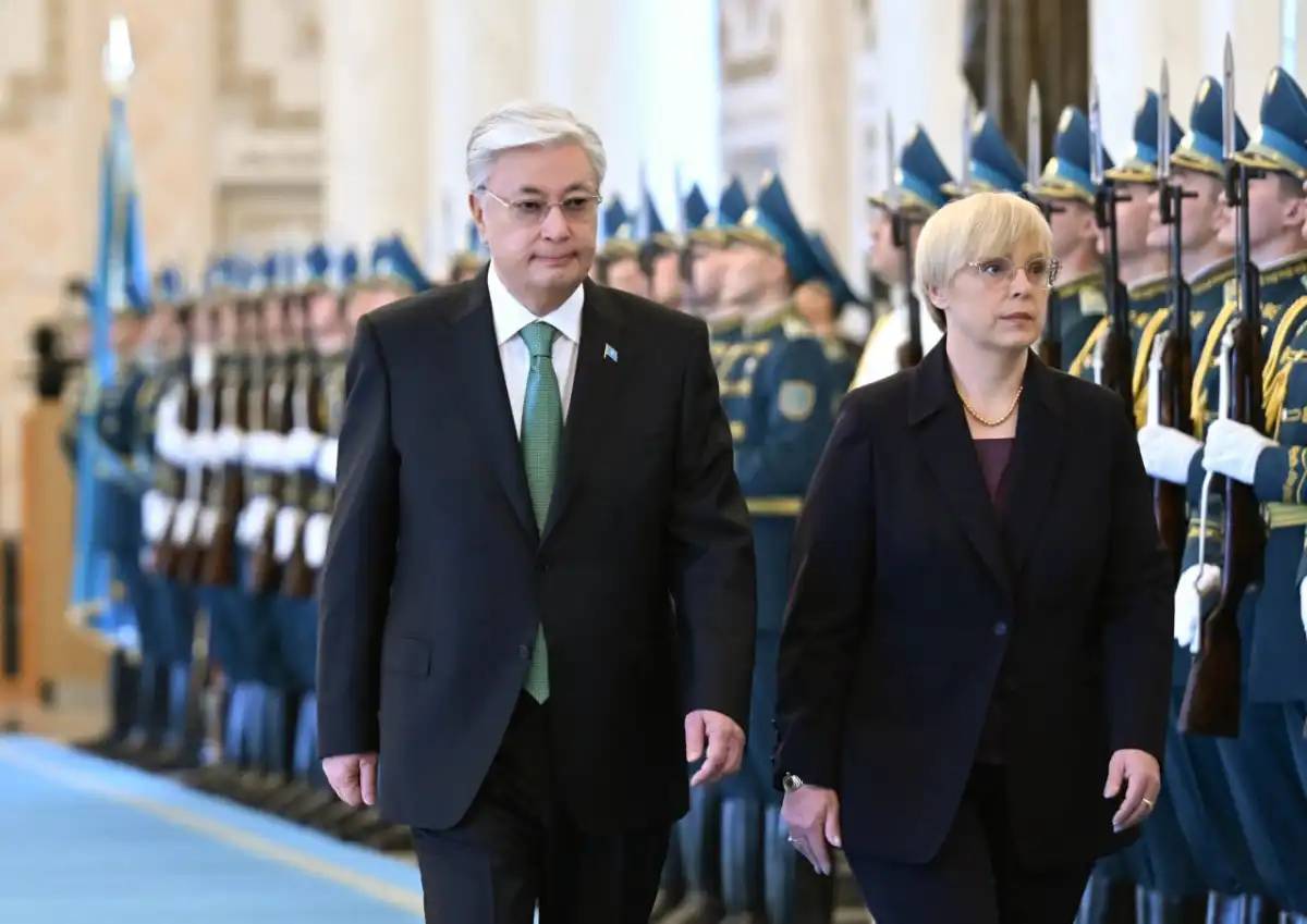 Қасым-Жомарт Тоқаев Словения Президентін Ақордада қарсы алды