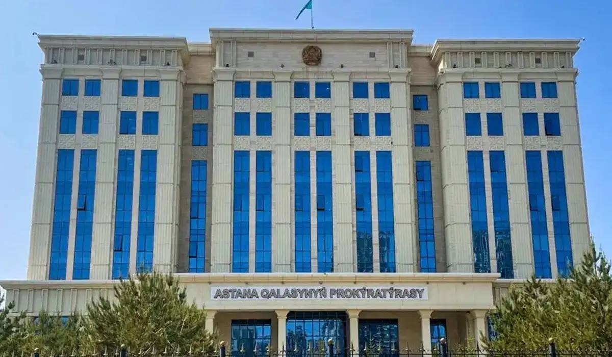 «Whatsapp» топтарға хат жіберген: Астаналық 2,6 жылға шартты түрде бас бостандығынан айырылды