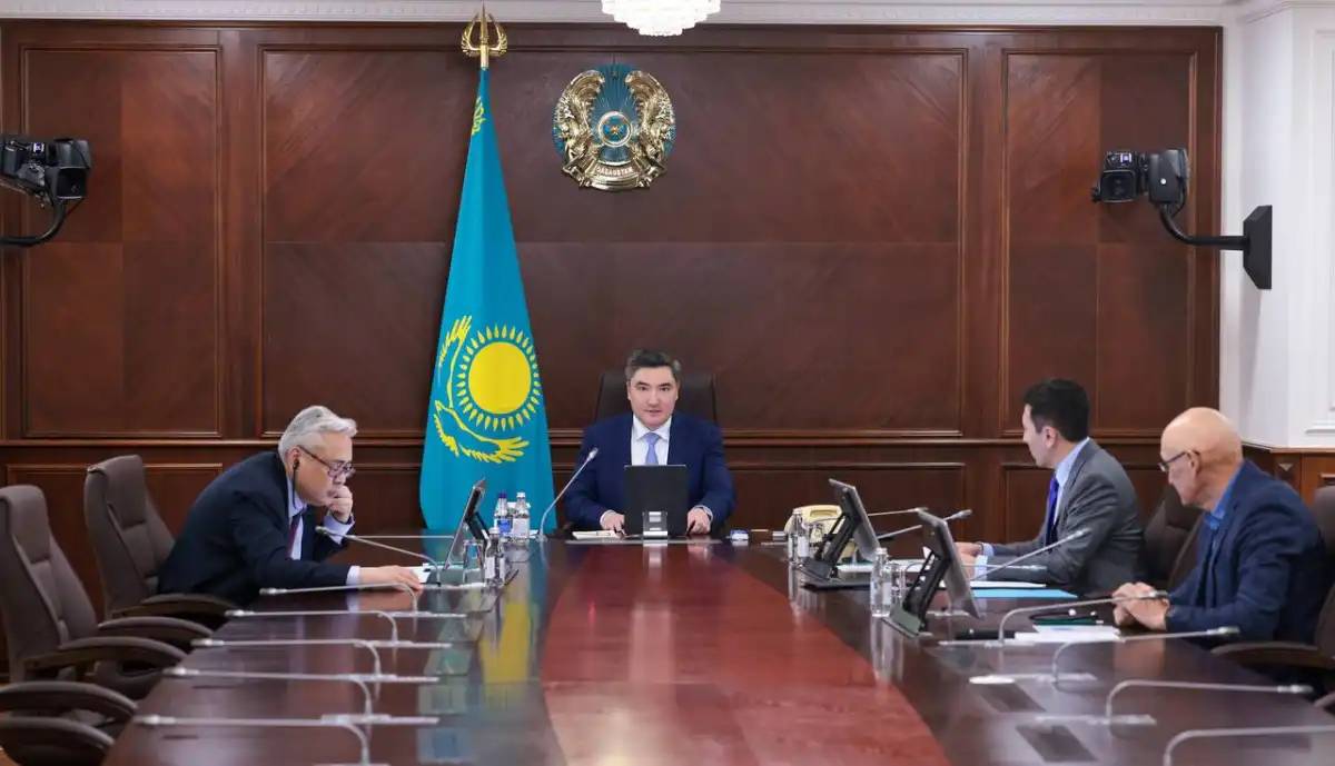 Олжас Бектенов «Самұрық-Қазына» директорлар кеңесі отырысын өткізді