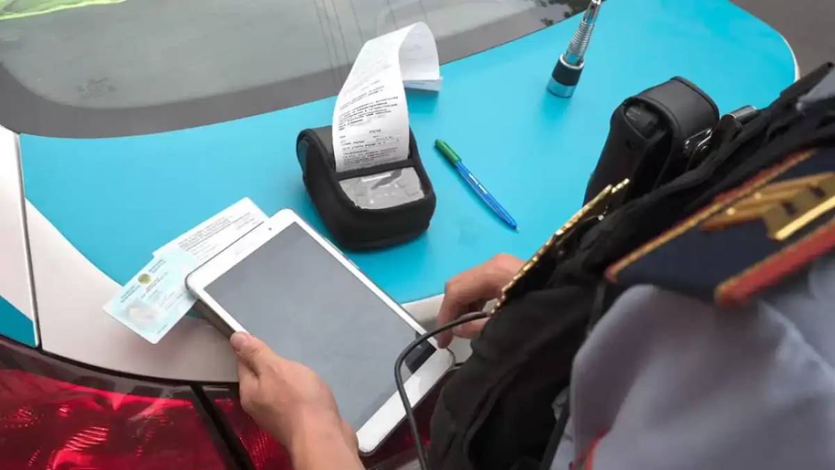 «Штрафстан»: Мәжіліс депутаты еліміздегі айыппұлдар жүйесін сынға алды