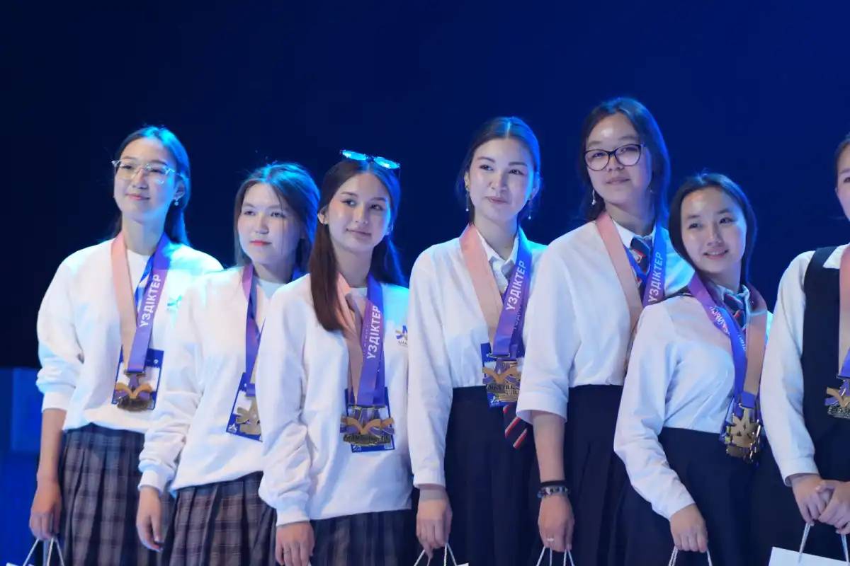 Астанада «Ана тілі» республикалық олимпиадасының жеңімпаздары марапатталды