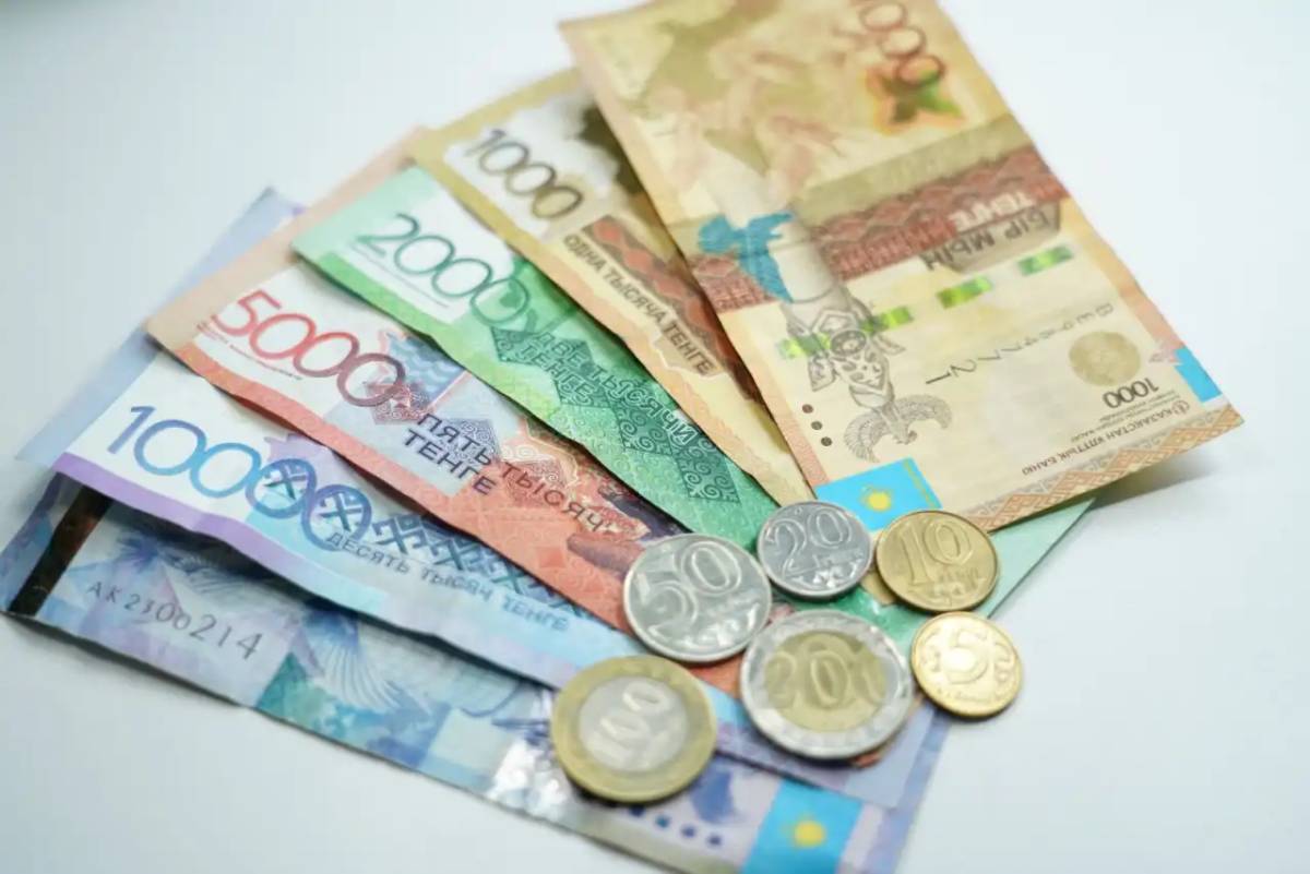 Мүгедектігі бар және асыраушысынан айырылған адамдар қанша жәрдемақы алады