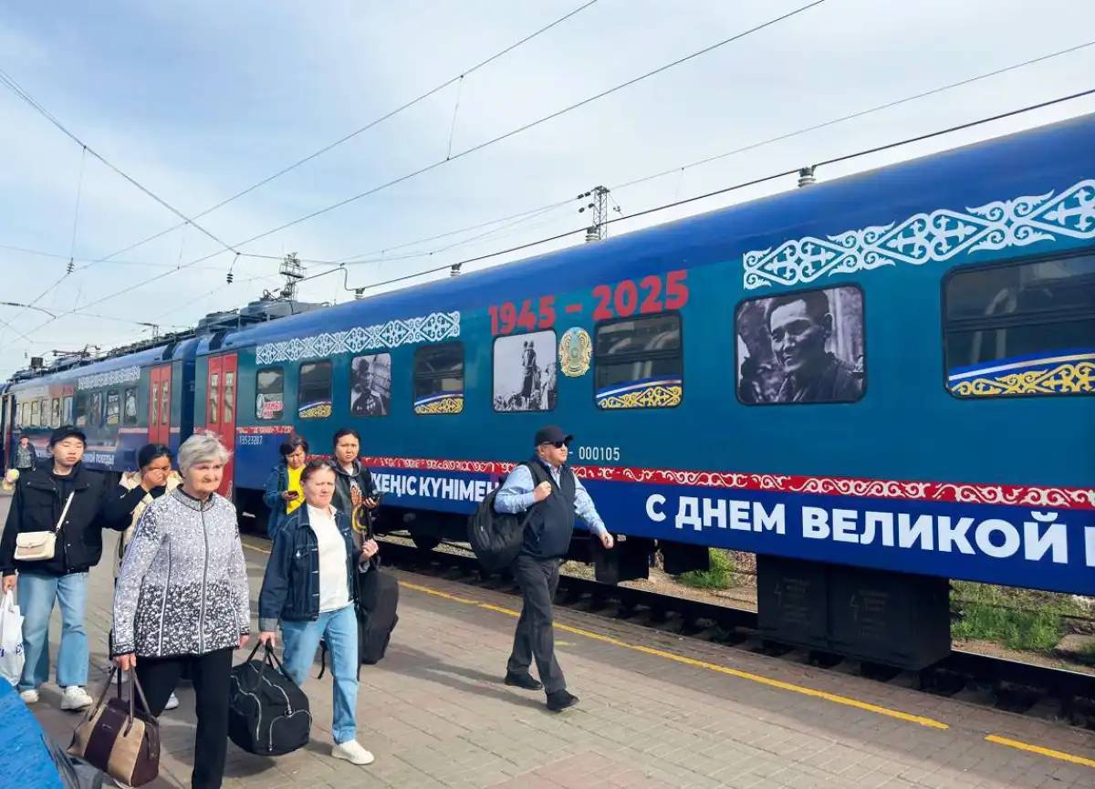 Астанадан Жеңіс күніне арналған тақырыптық пойыздар жолға шықты