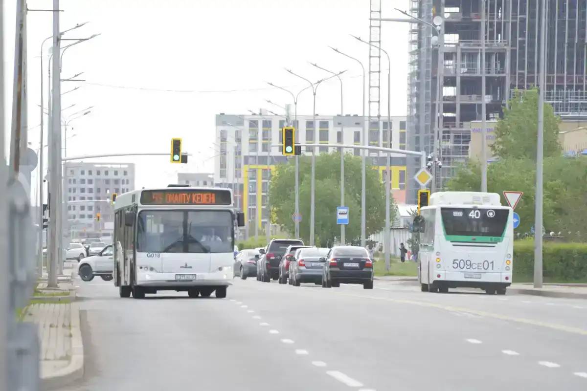 Астанада М.Жұмабаев даңғылының учаскесіне орташа жөндеу жүргізіледі