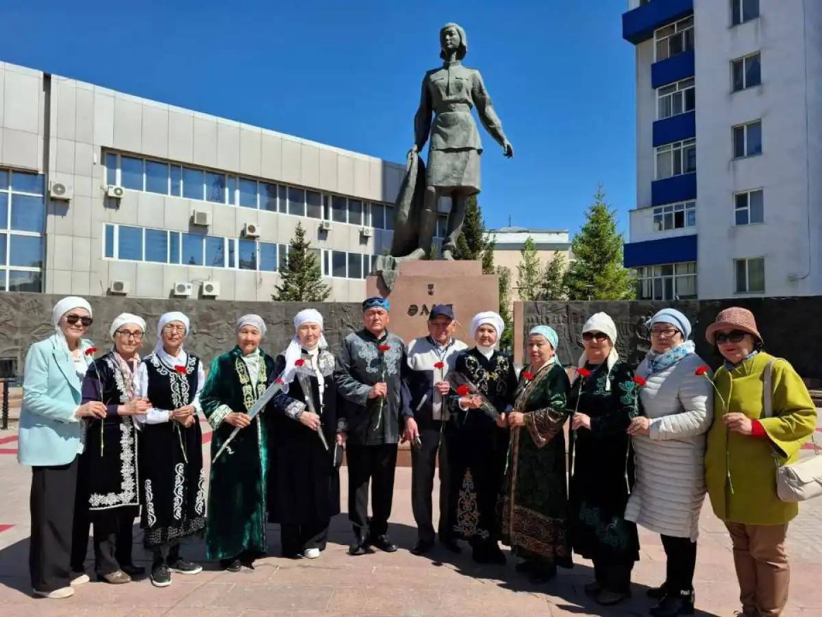 Астанада зейнеткерлер арасында әскери әндер челленджі өтті