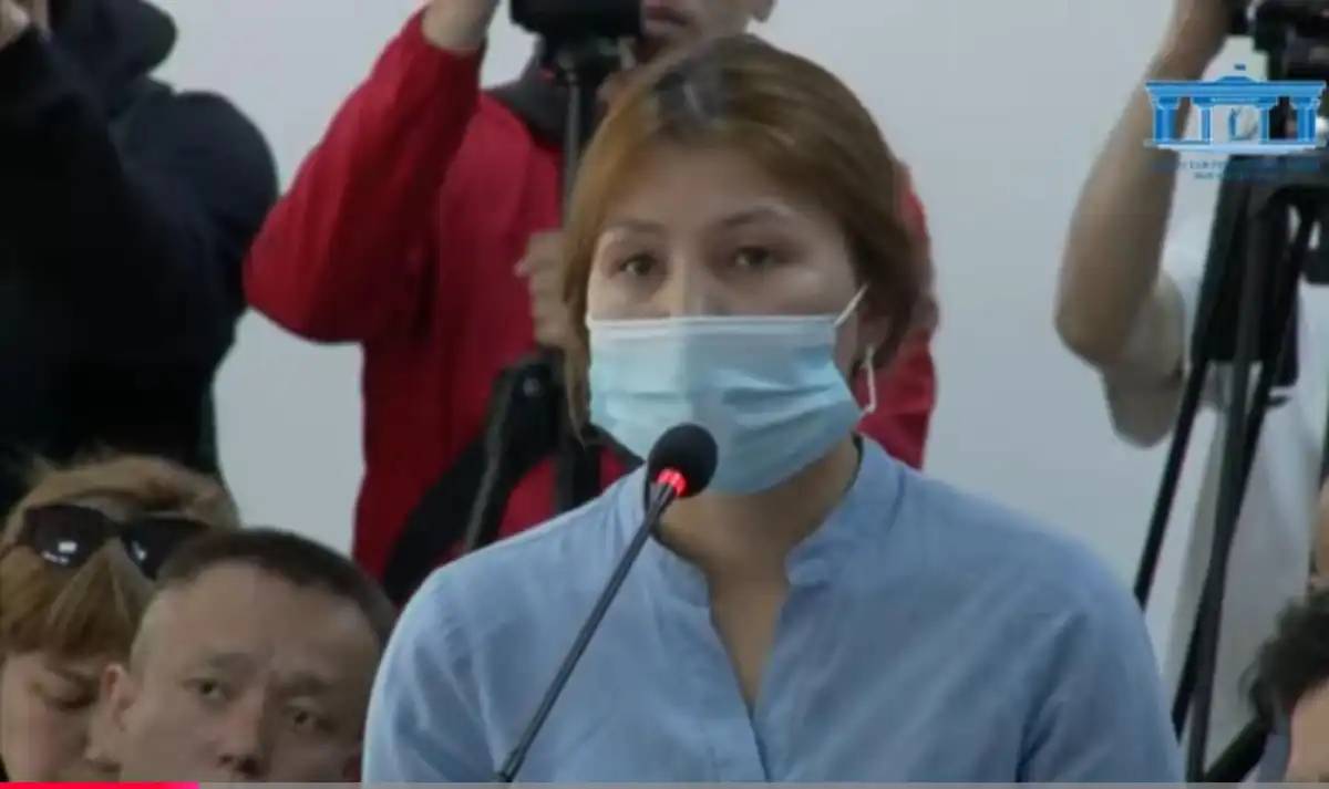 «Не істерімді білмей қалдым»: Шерзат Полаттың ісіндегі куәгерлердің бірі сотта болған жайтты айтып берді