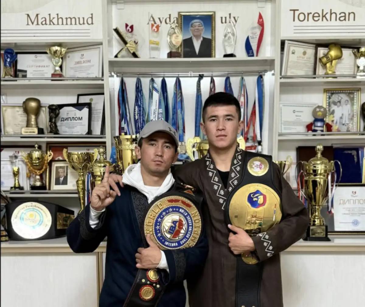 Ағайынды Сабырхандар әкелеріне ерекше сый жасады (ВИДЕО)