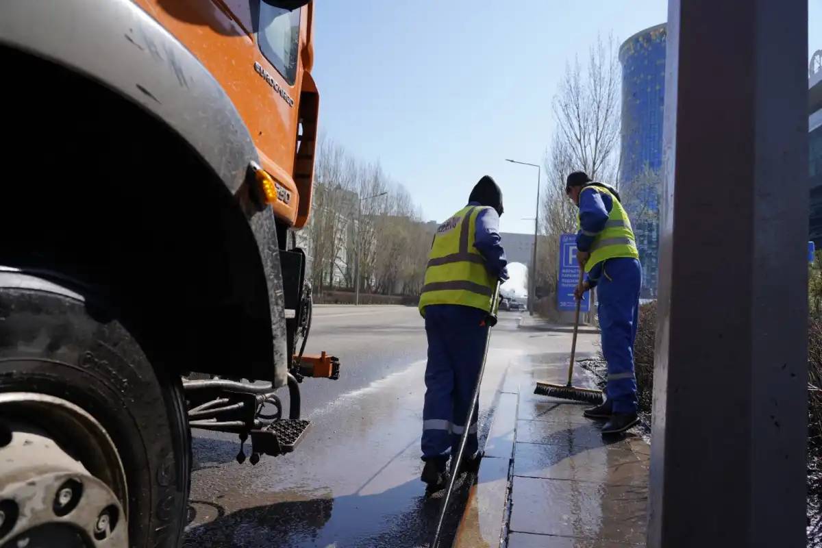 «Сарайшық» ауданының тазалығына 600 жол жұмысшысы жауапты – Мақсат Саматұлы