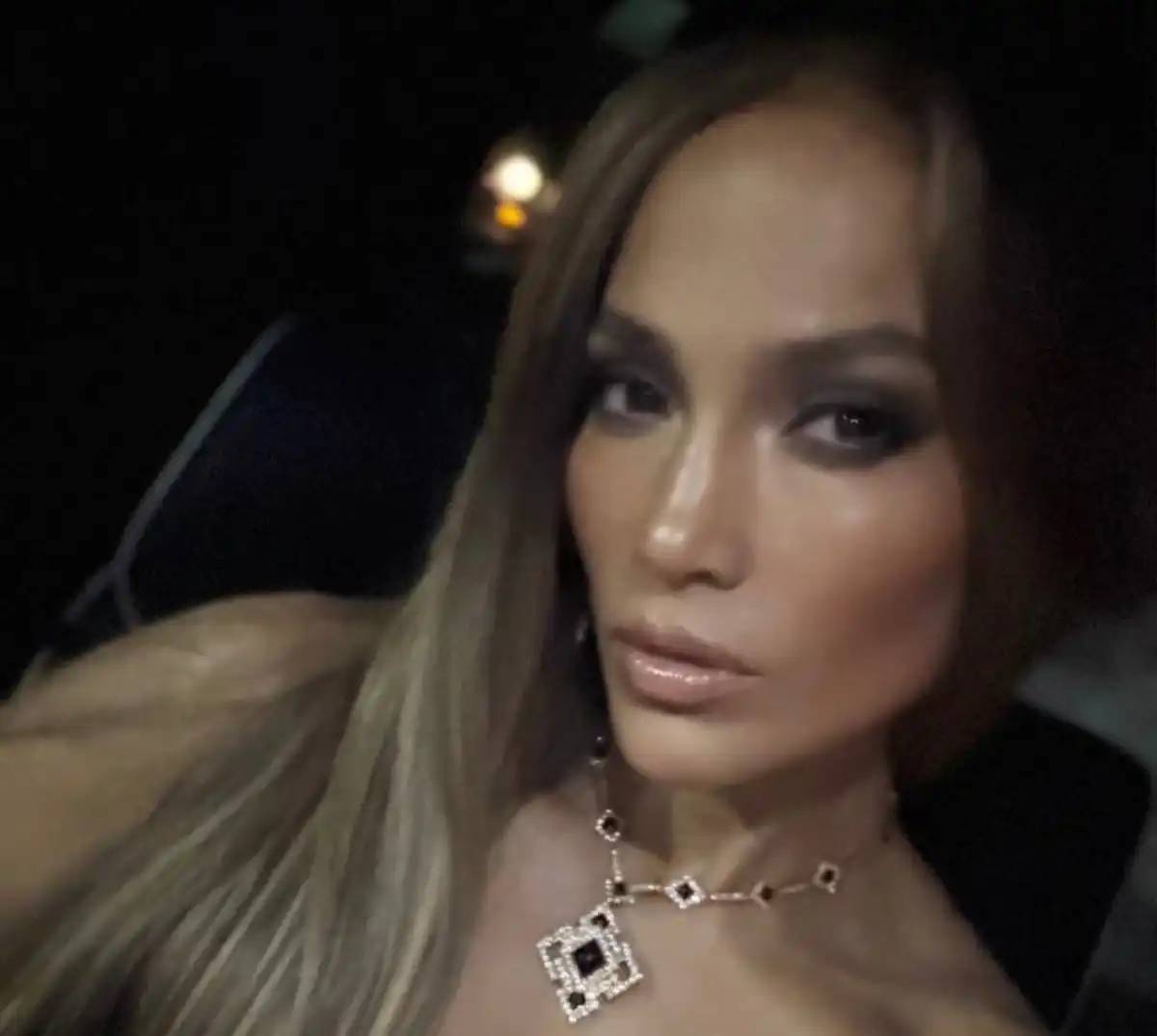 Дженнифер Лопестің концертіне билет сататын сайт құлап қалды