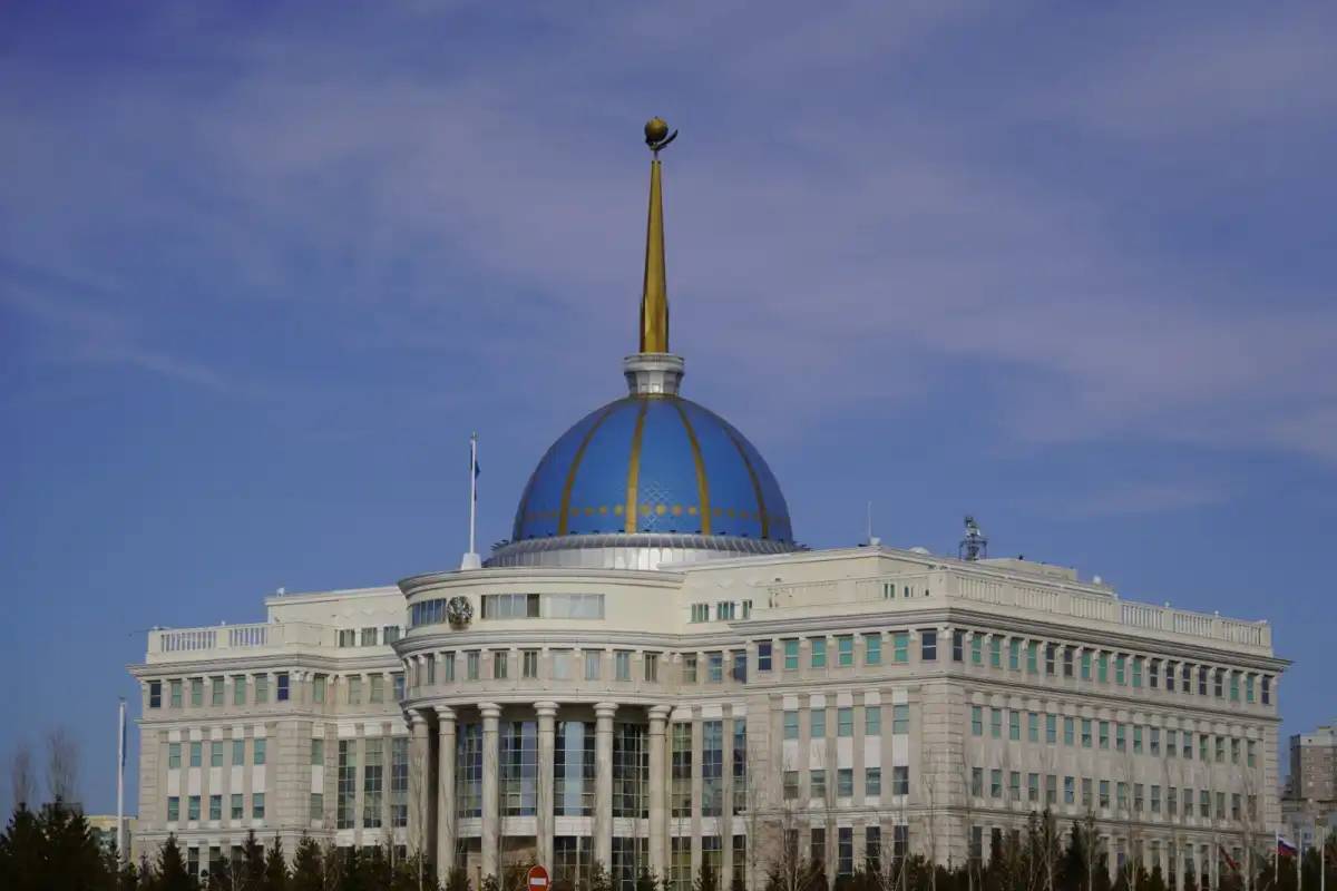 Президент белгілі журналист Лев Тараковтың жақындарына көңіл айтты