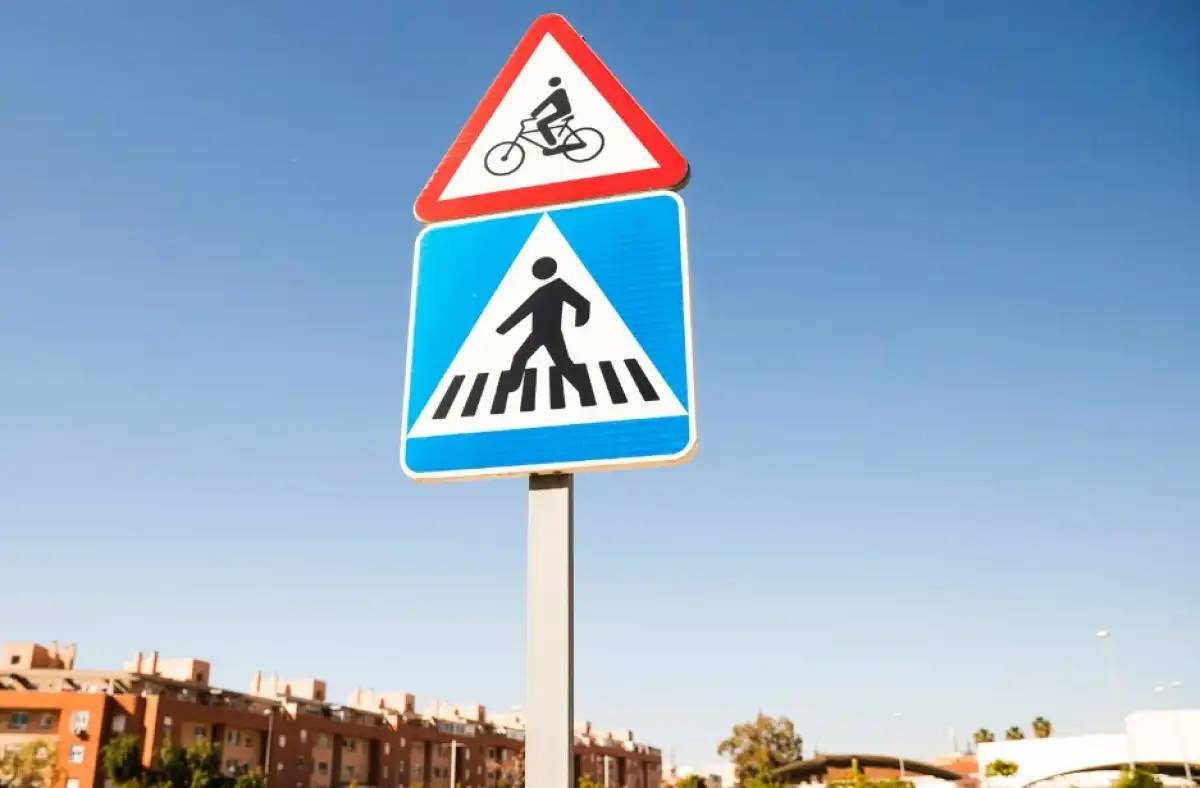 Республика бойынша 400 жол белгіcі қажет – Ішкі істер министрінің орынбасары