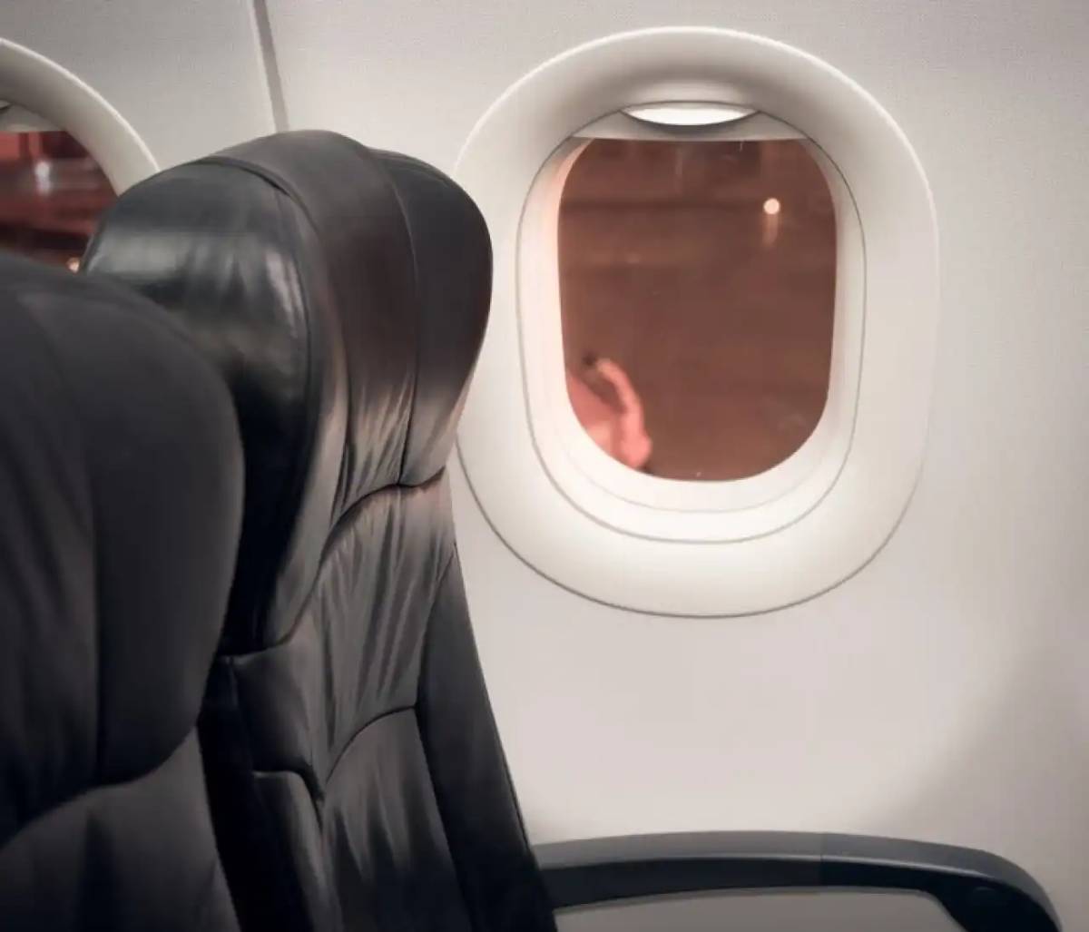 Түркиядағы ұшақ бортында әйелдер төбелесіп, ұшақ қонуға мәжбүр болған