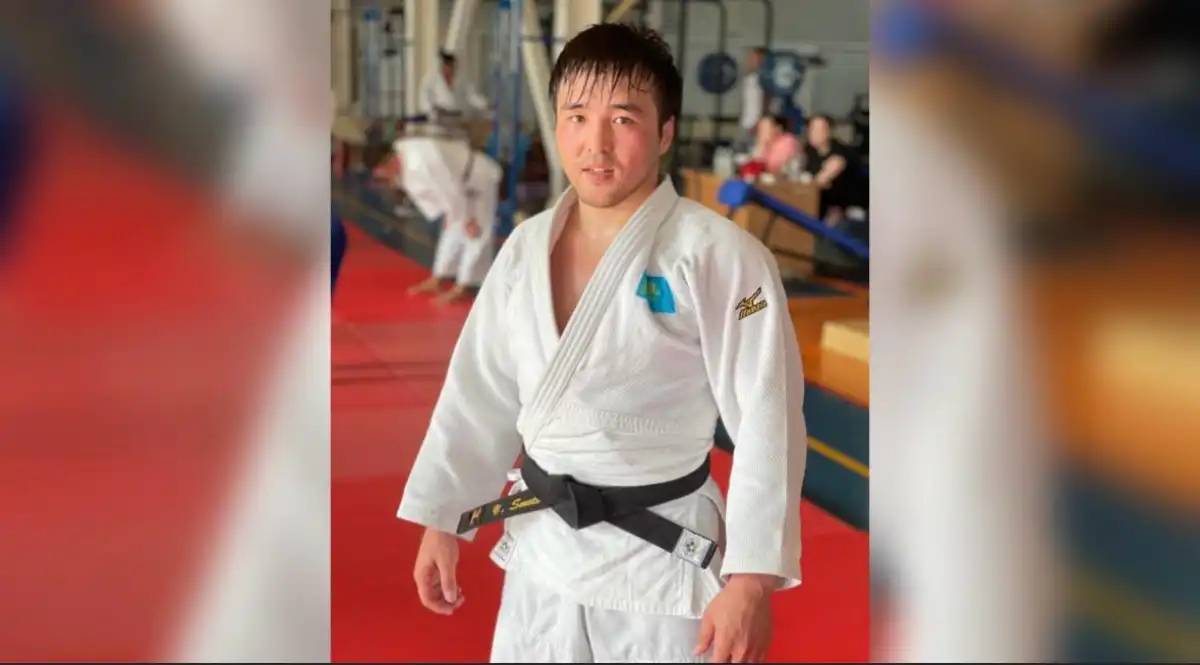 Елдос Сметов Лондонда ағылшын тілін үйреніп жүр