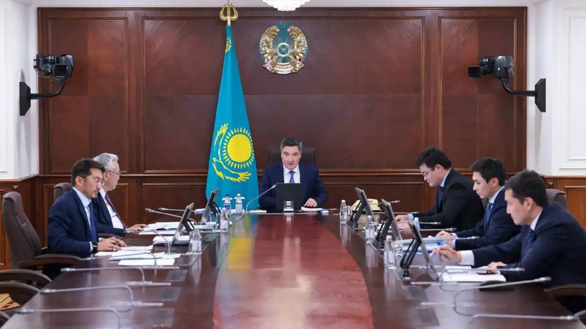 Үкіметте AITU ұлттық мессенджерін кең ауқымда енгізу мәселесі қаралды